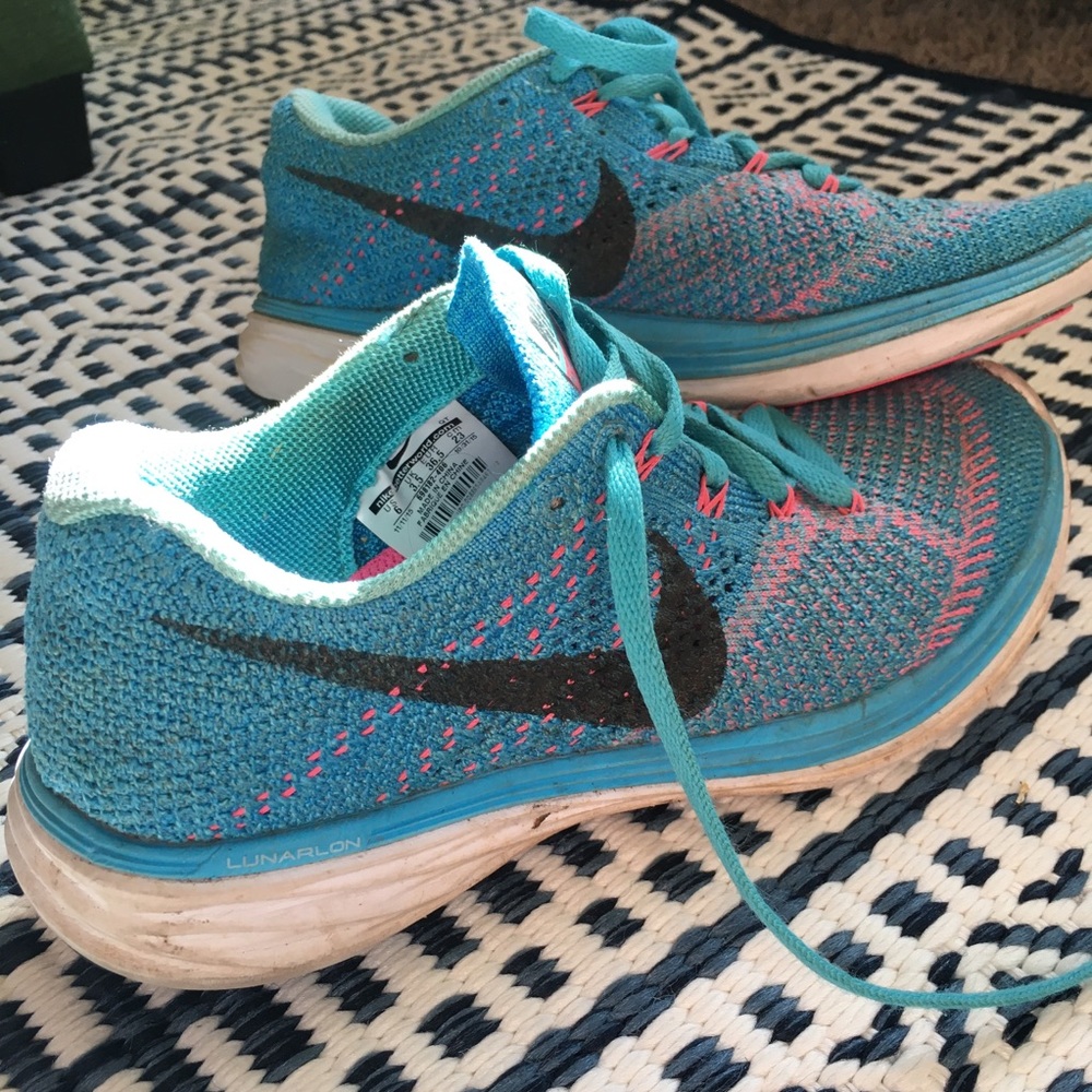 NIKE Flyknit Lunar | Women’s Size 6 Shoes